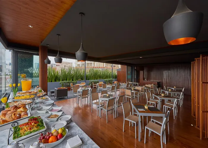 Wyndham Garden - Polanco 4*