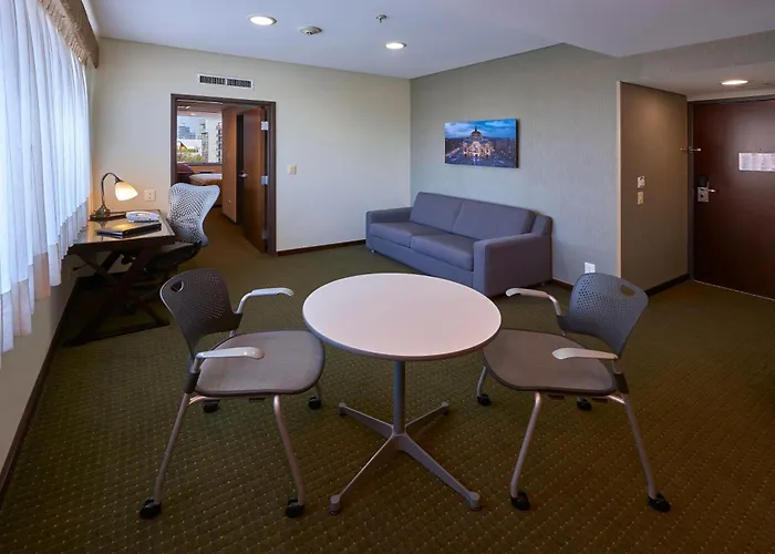 Wyndham Garden - Polanco 酒店 4*